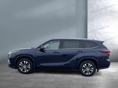 2022 Toyota HIGHLANDER HYBRD Hybrid XLE