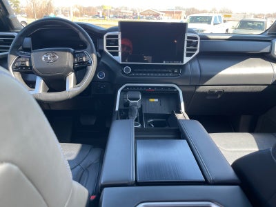 2024 Toyota SEQUOIA 4WD Platinum