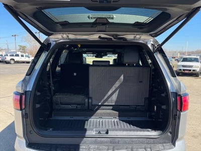 2024 Toyota SEQUOIA 4WD Platinum