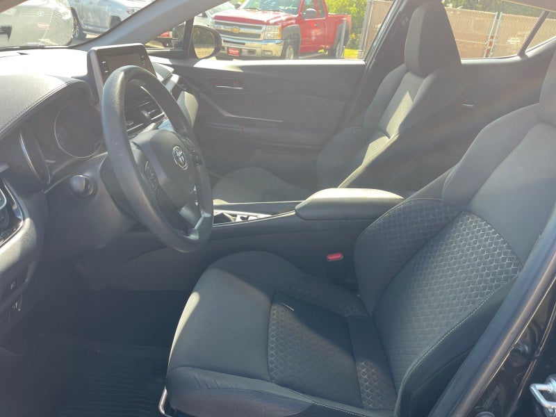 2021 Toyota C-HR LE
