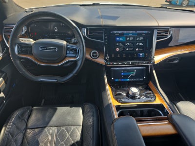 2022 Jeep Grand Wagoneer Series III