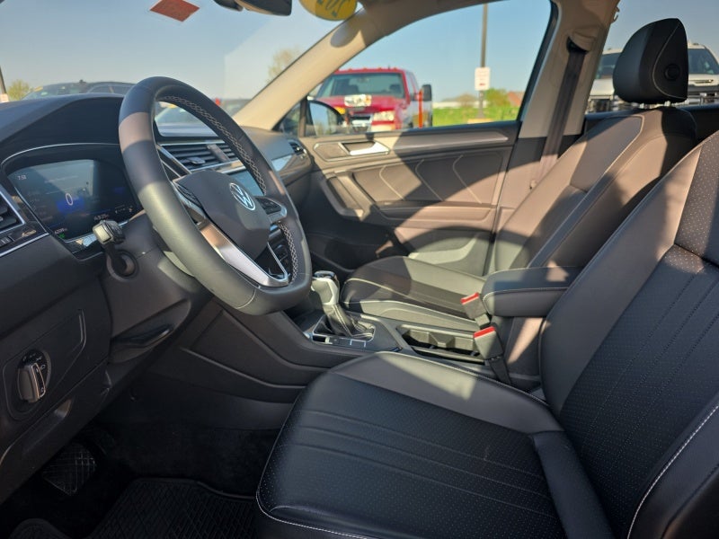 2023 Volkswagen Tiguan SE