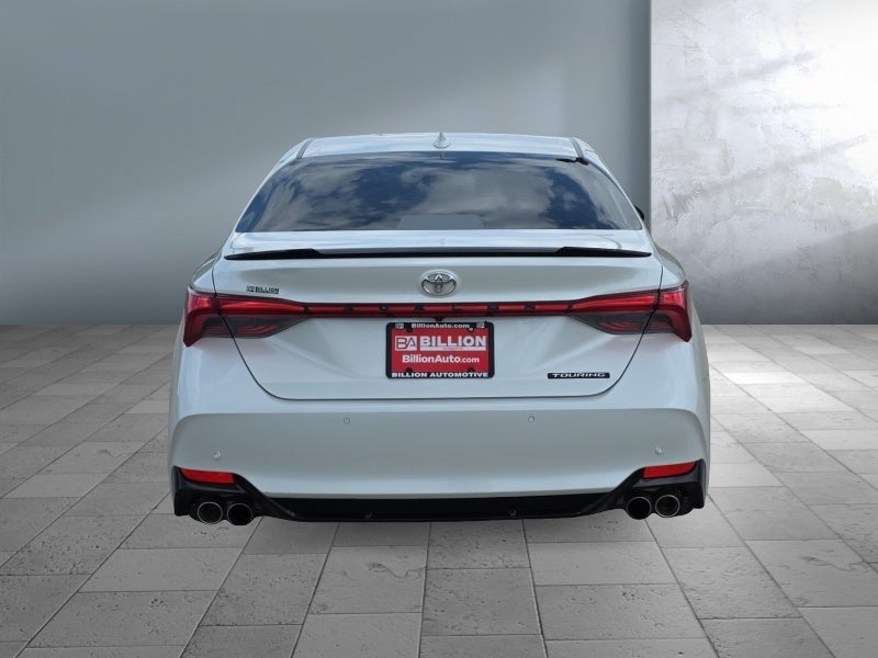 2022 Toyota Avalon Touring