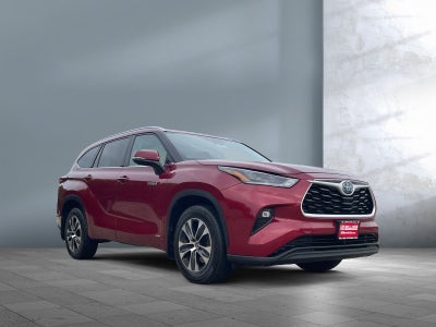 2021 Toyota Highlander Hybrid XLE