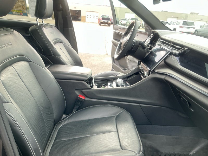 2023 Jeep Grand Cherokee L Overland 4x4