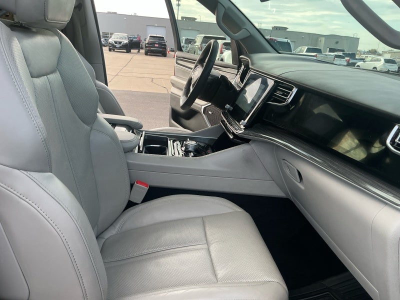 2022 Jeep Wagoneer Series III 4x4