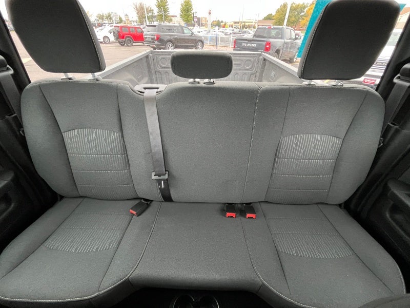 2024 RAM 1500 Classic Warlock Quad Cab 4x4 6'4' Box