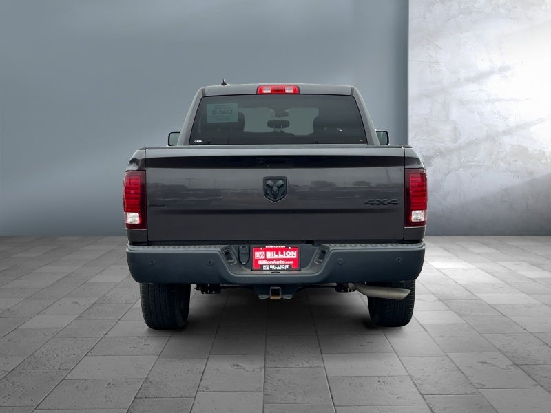 2024 RAM 1500 Classic Warlock Quad Cab 4x4 6'4' Box