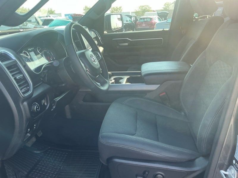 2025 RAM 1500 Big Horn Crew Cab 4x4 5'7' Box