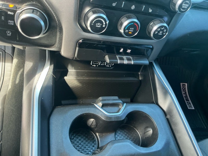 2023 RAM 1500 Big Horn Crew Cab 4x4 5'7' Box