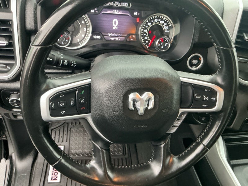 2021 RAM 1500 Big Horn Crew Cab 4x4 5'7' Box