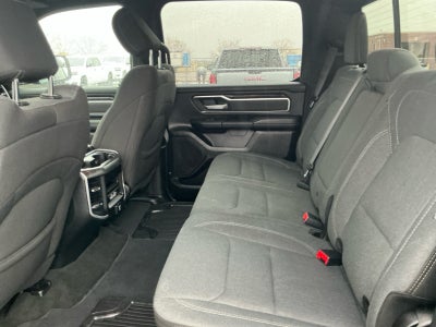 2021 RAM 1500 Big Horn Crew Cab 4x4 5'7' Box