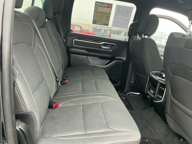 2021 RAM 1500 Big Horn Crew Cab 4x4 5'7' Box