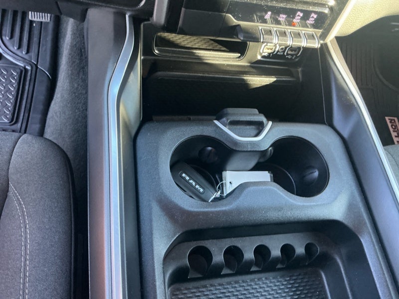 2023 RAM 1500 Big Horn Crew Cab 4x4 5'7' Box