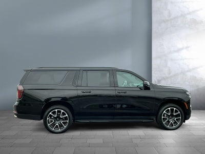 2026 Chevrolet Suburban RST, 4WD