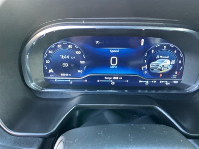2024 Chevrolet Suburban 4WD LT