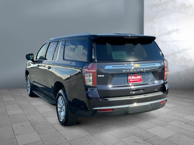 2024 Chevrolet Suburban 4WD LT