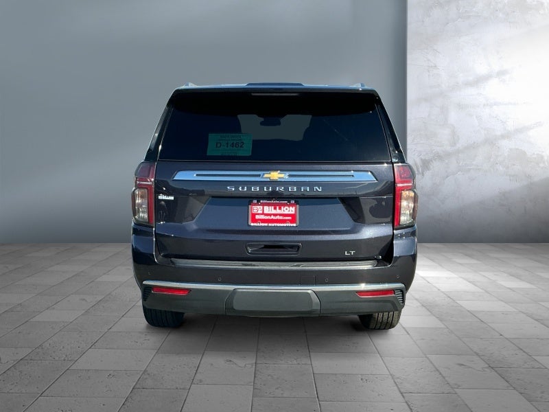 2024 Chevrolet Suburban 4WD LT
