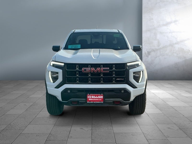 2024 GMC Canyon 4WD AT4