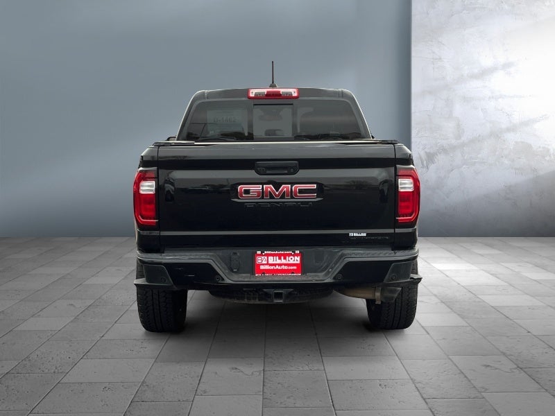 2023 GMC Canyon 4WD Crew Cab Short Box Denali