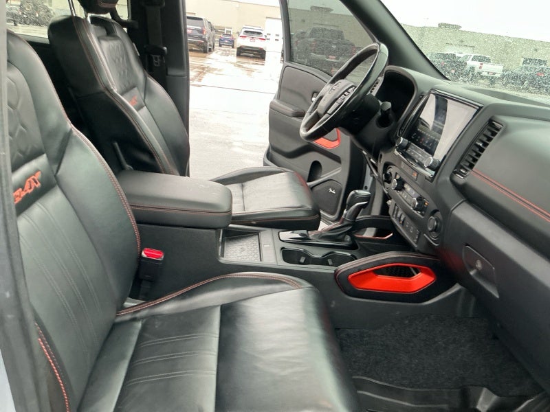 2023 Nissan Frontier Crew Cab PRO-4X 4x4