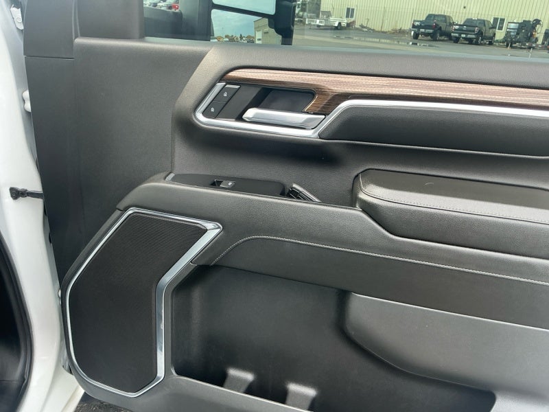 2024 Chevrolet Silverado 2500HD 4WD Crew Cab Standard Bed LT