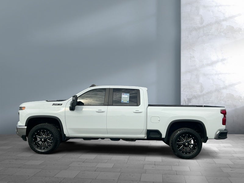 2024 Chevrolet Silverado 2500HD 4WD Crew Cab Standard Bed LT