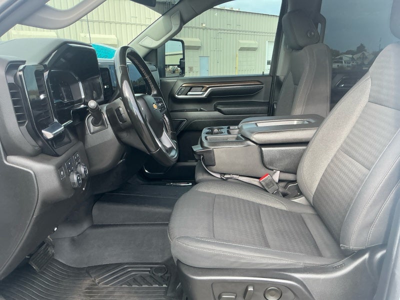 2024 Chevrolet Silverado 2500HD 4WD Crew Cab Standard Bed LT