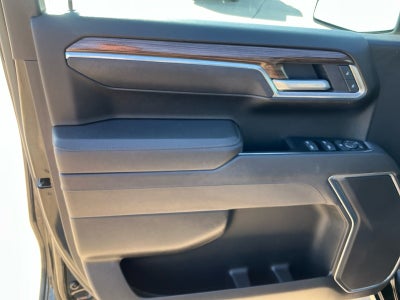 2025 Chevrolet Silverado 1500 4WD Crew Cab Standard Bed LT