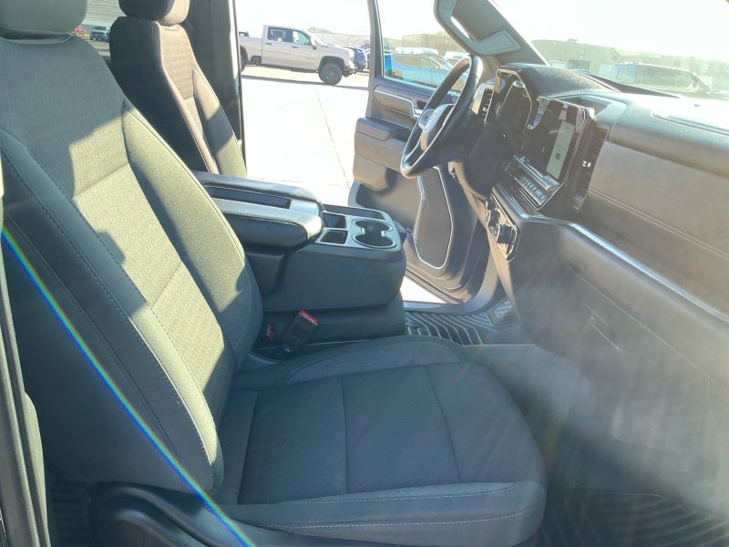 2025 Chevrolet Silverado 1500 4WD Crew Cab Standard Bed LT
