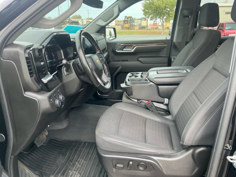 2025 Chevrolet Silverado 1500 4WD Crew Cab Standard Bed LT