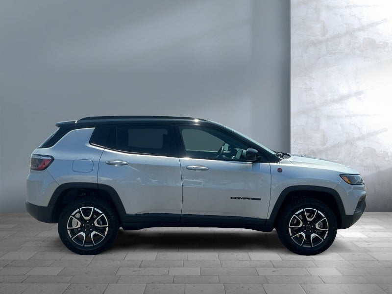 2025 Jeep Compass Trailhawk 4x4