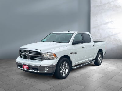 2017 RAM 1500 Big Horn Crew Cab 4x4 5'7' Box