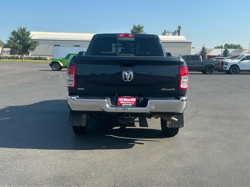 2022 RAM 2500 Tradesman Crew Cab 4x4 6'4' Box