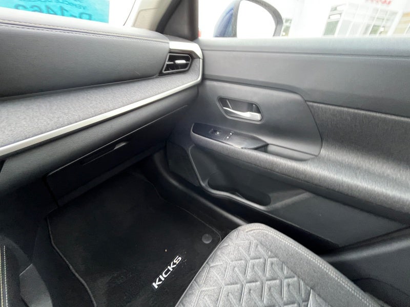 2025 Nissan Kicks SV Intelligent AWD