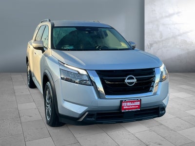 2024 Nissan Pathfinder SV 4WD