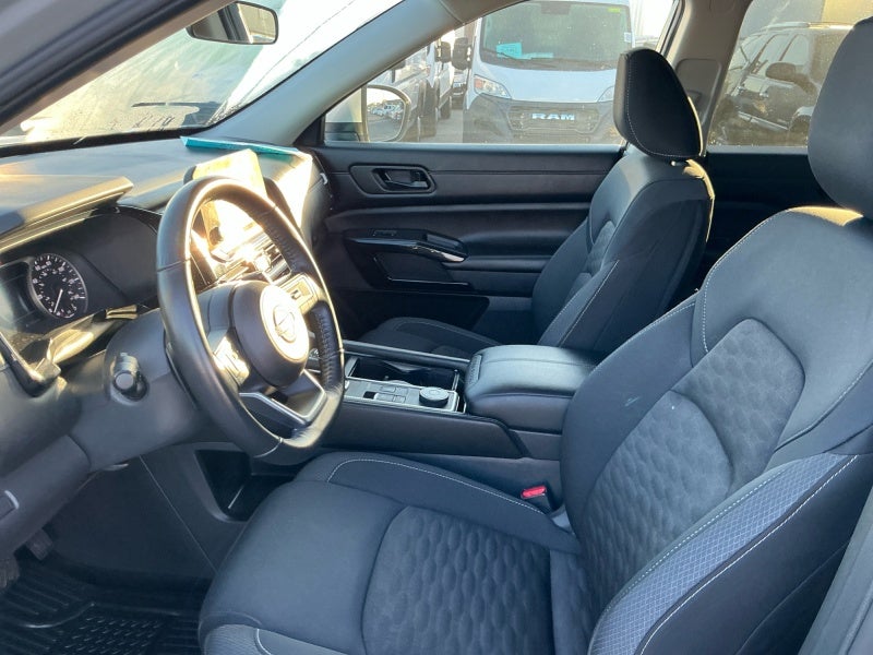 2024 Nissan Pathfinder SV 4WD