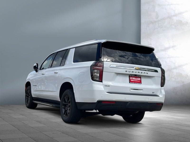 2024 Chevrolet Suburban LT