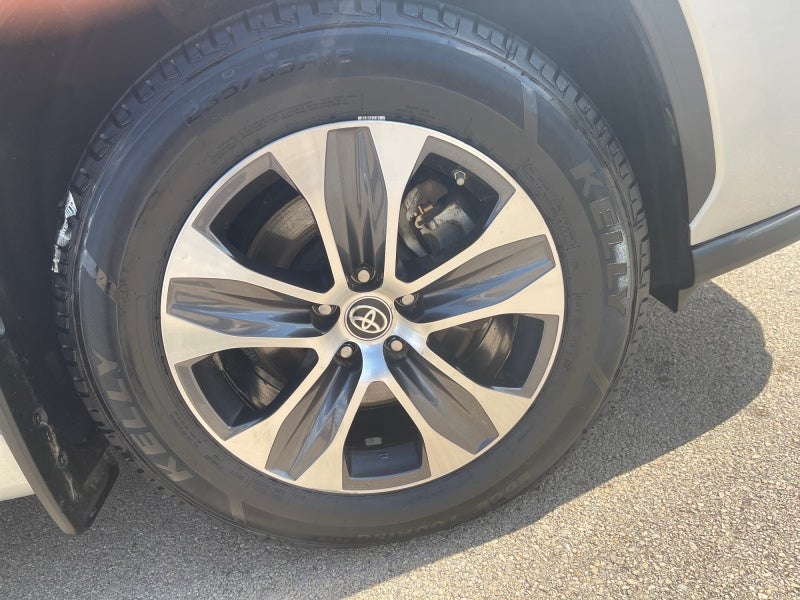 2020 Toyota Highlander Hybrid XLE