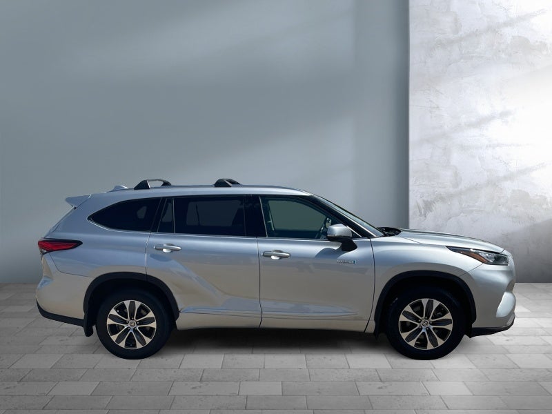 2020 Toyota Highlander Hybrid XLE