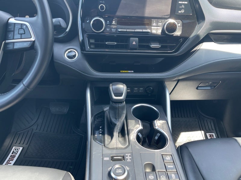 2025 Toyota Highlander LE