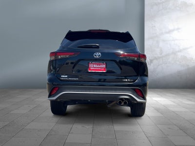 2025 Toyota Highlander LE