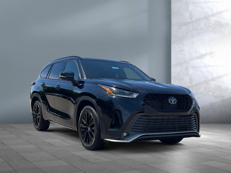 2025 Toyota Highlander LE