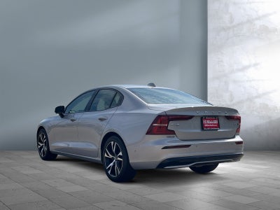 2024 Volvo S60 Plus Dark Theme