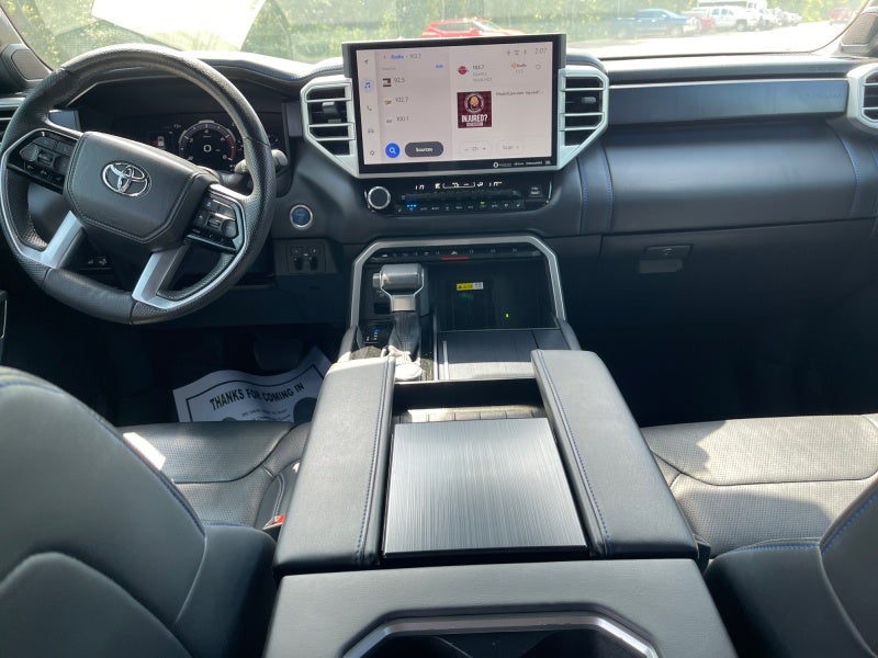 2024 Toyota Sequoia SR5