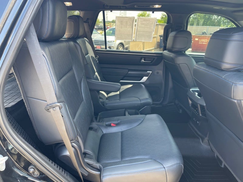 2024 Toyota Sequoia SR5