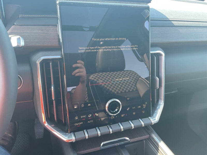 2025 GMC Acadia Denali