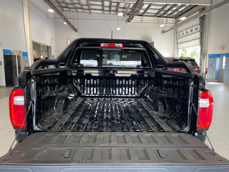 2025 GMC Canyon AT4