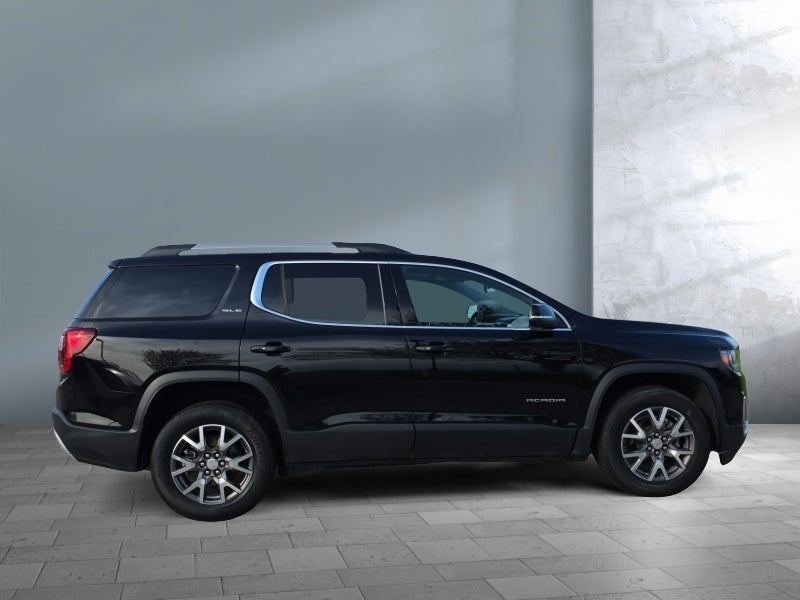 2022 GMC Acadia SLE