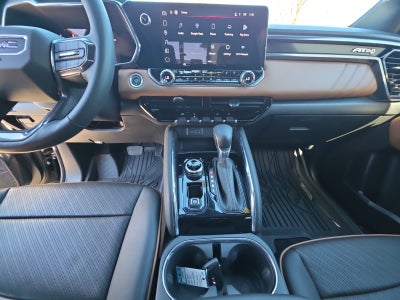 2023 GMC Canyon AT4